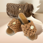 sandalias_y_cartera_mayela_moreno