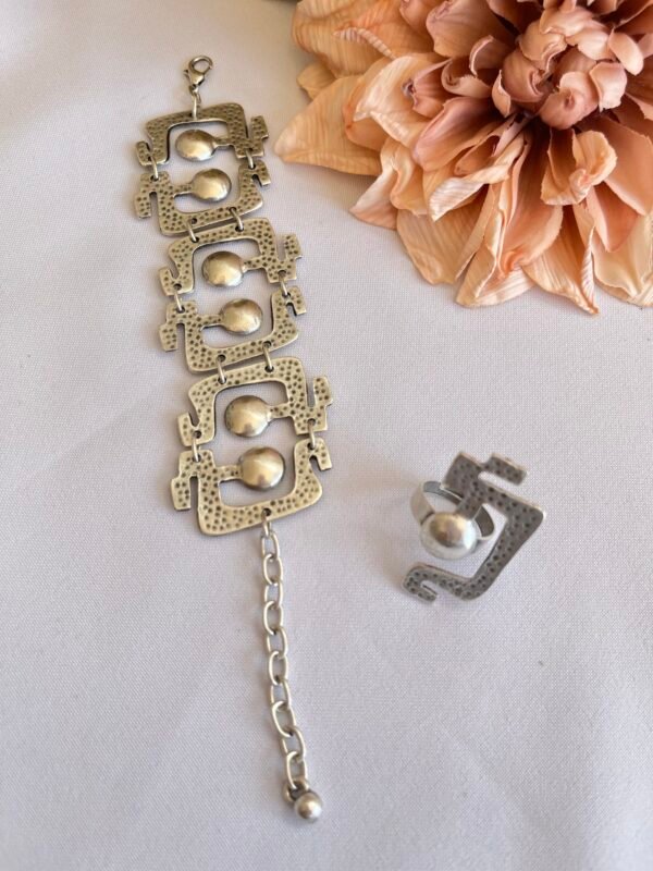 Conjunto de pulsera y sortija Iris - Image 2