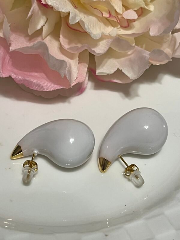 Arete gota de agua Blanquita